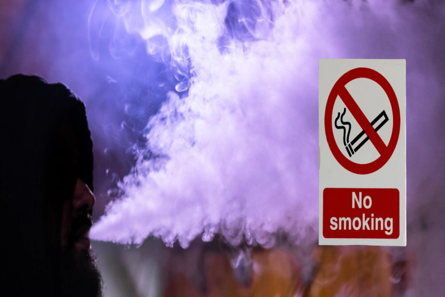 no smoking-1765678274.webp